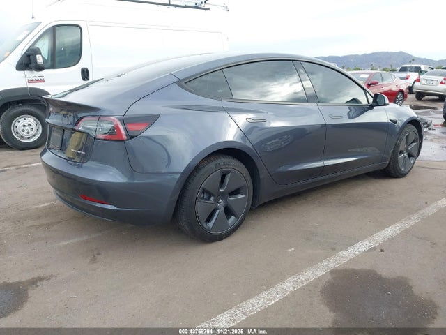 2022 TESLA MODEL 3 5YJ3E1EB7NF332363 Photo 3