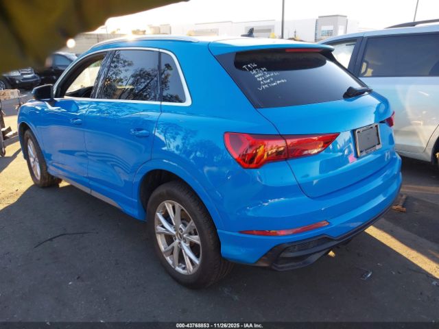2022 AUDI Q3 WA1DECF37N1149586 Photo 2