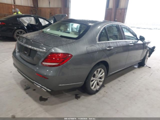 2017 MERCEDES-BENZ E 300 WDDZF4KB0HA134594 Photo 3