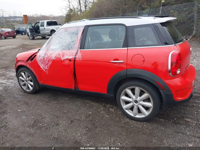 2012 MINI COOPER S COUNTRYMAN WMWZC3C52CWL82019 Photo 2