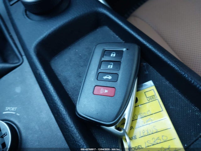 Lexus IS 250 2015 JTHCF1D20F5018005 Image 11