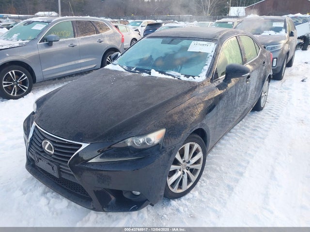 Lexus IS 250 2015 JTHCF1D20F5018005 Image 2