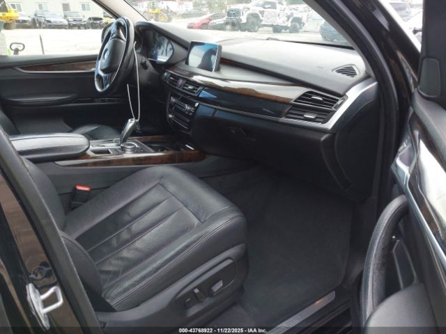 2015 BMW X5 5UXKR2C50F0H36898 Photo 4