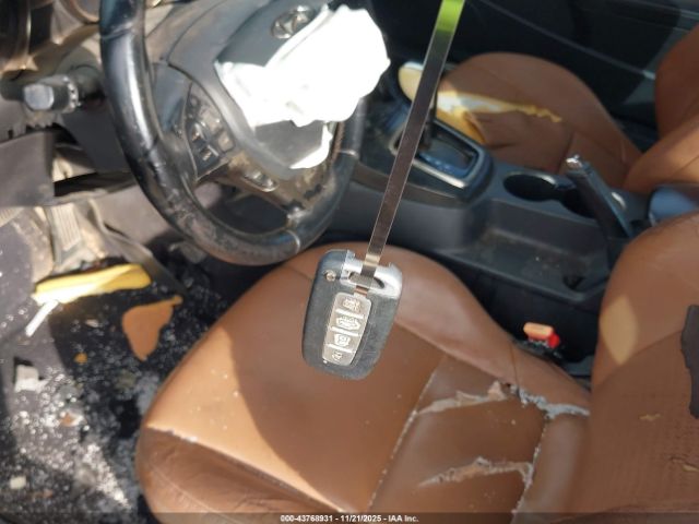 2013 HYUNDAI GENESIS KMHHU6KJ5DU104719 Photo 10