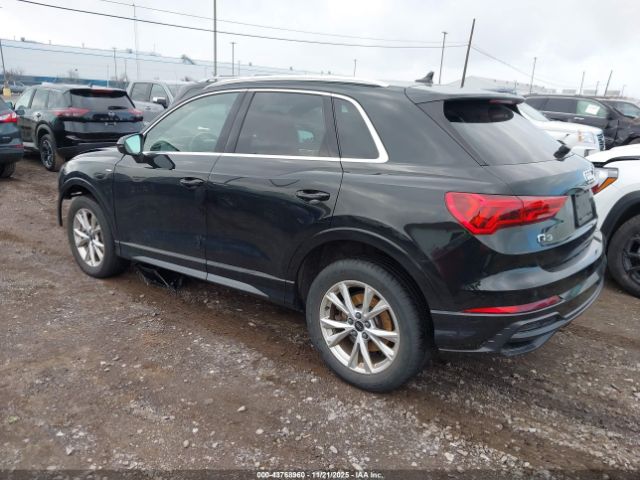 2022 AUDI Q3 WA1EECF34N1127579 Photo 2
