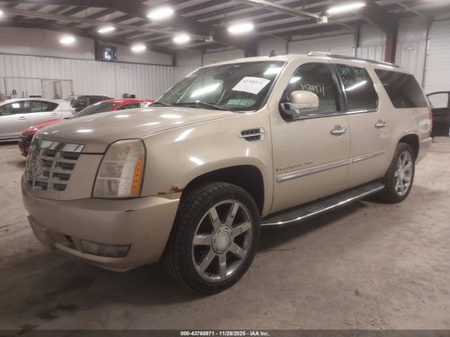 2007 CADILLAC ESCALADE ESV 1GYFK66847R416878 Photo 1