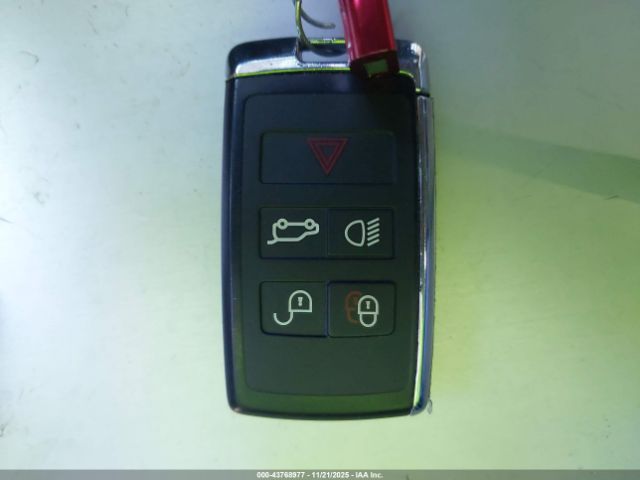 2022 JAGUAR F-PACE SADCJ2EX0NA700487 Photo 10