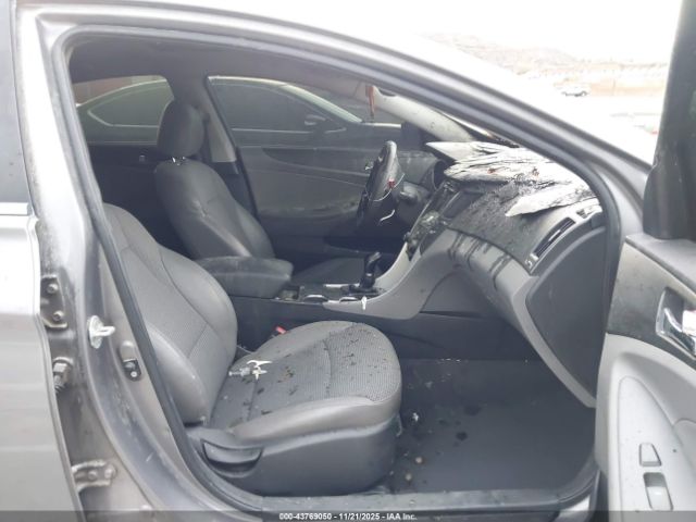 2011 HYUNDAI SONATA 5NPEC4AC0BH159281 Photo 4