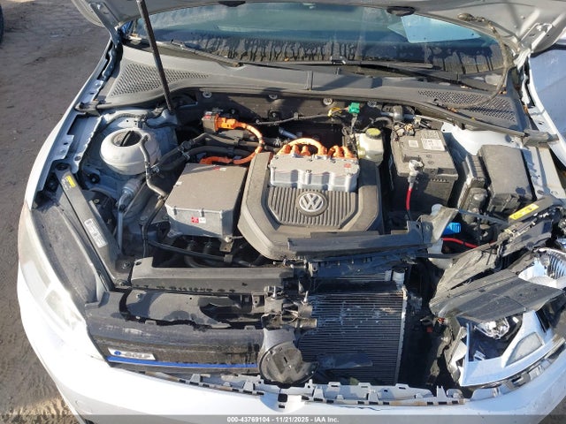 2016 VOLKSWAGEN E-GOLF WVWKP7AU0GW904016 Photo 9