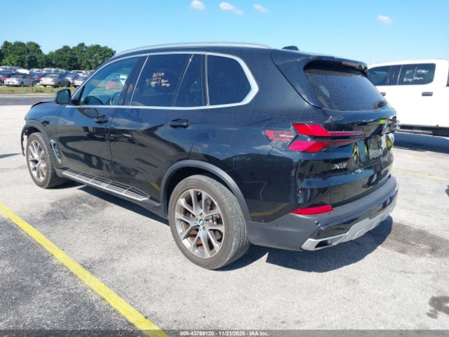 2024 BMW X5 5UX13EU05R9U34019 Photo 2