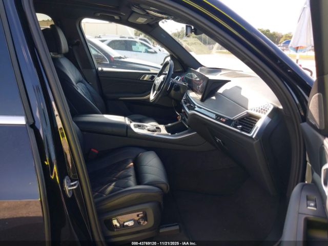 2024 BMW X5 5UX13EU05R9U34019 Photo 4