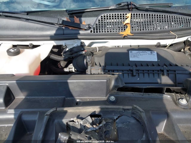 1GCWGAFP5L1186360 Chevrolet Express Cargo Rwd 2500 Regular Wheelbase Wt
