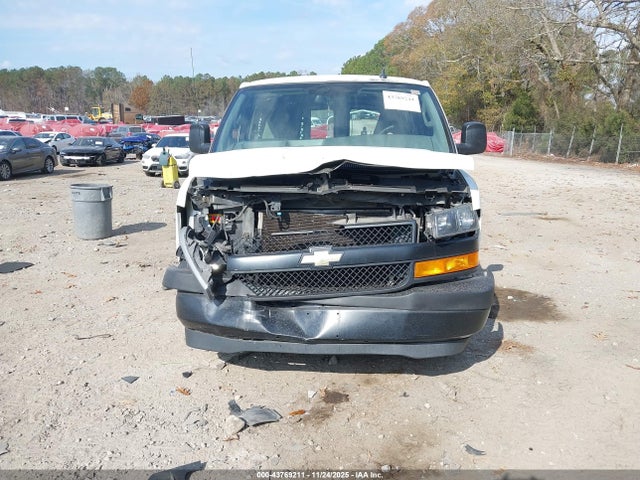 1GCWGAFP5L1186360 Chevrolet Express Cargo Rwd 2500 Regular Wheelbase Wt