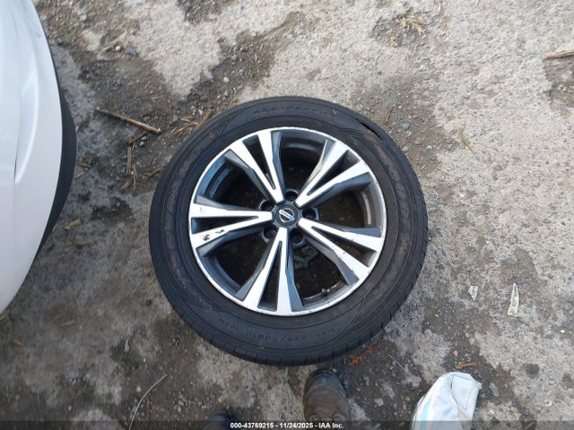 JN8AT2MV2LW120451 Nissan Rogue Sv Intelligent Awd