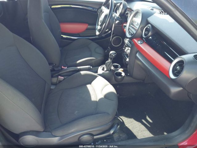 2012 MINI COOPER WMWSX1C51CT163855 Photo 4