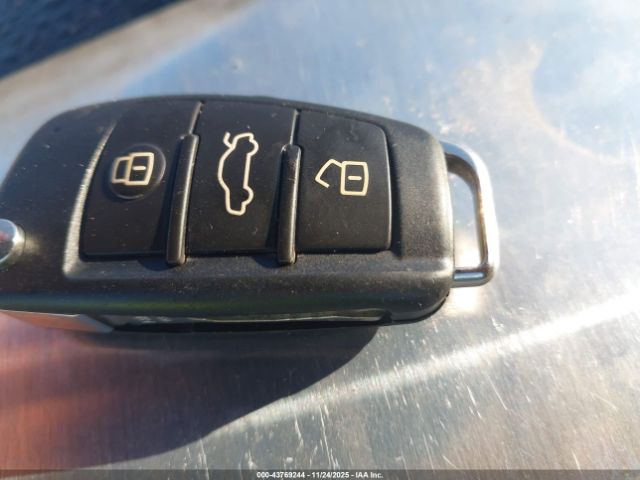 2016 AUDI S3 WAUB1GFF3G1048927 Photo 10