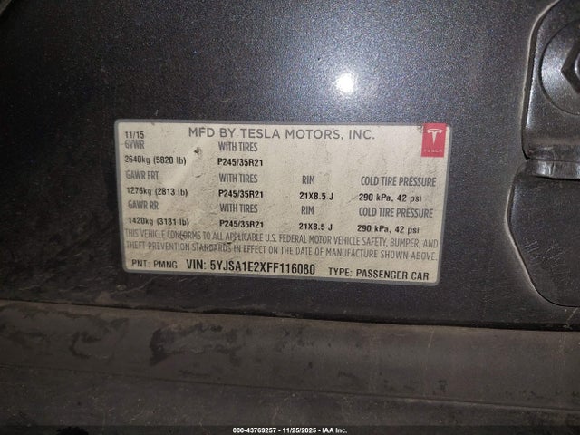 2015 TESLA MODEL S 5YJSA1E2XFF116080 Photo 8