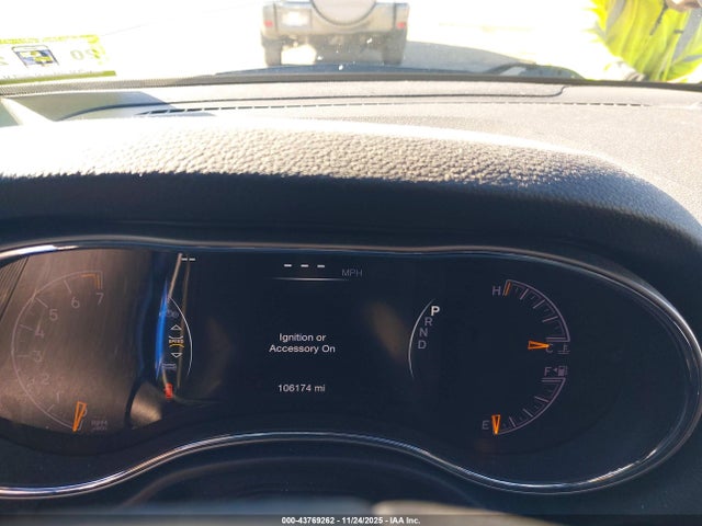 2018 JEEP GRAND CHEROKEE 1C4RJFBG7JC191336 Photo 6