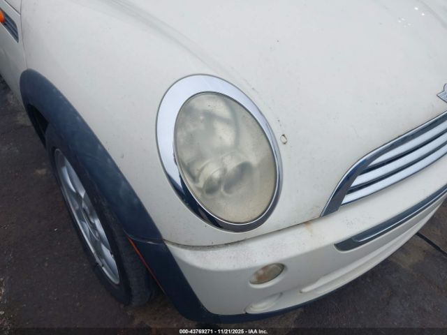 2007 MINI COOPER WMWRF33547TG16758 Photo 5