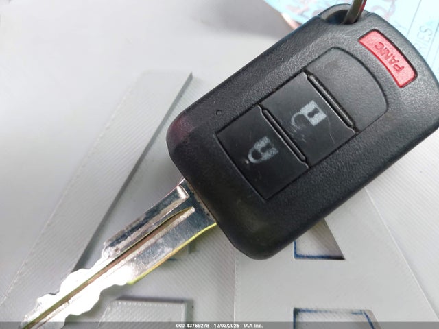 2020 MITSUBISHI OUTLANDER JA4AD2A30LZ003875 Photo 10