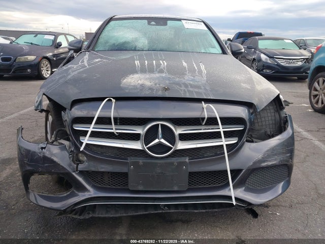 Aukcja sprzedaży 2016 Mercedes-benz C 300 4matic/luxury 4matic/sport 4matic, vin: 55SWF4KB8GU137728, numer aukcji: 43769282