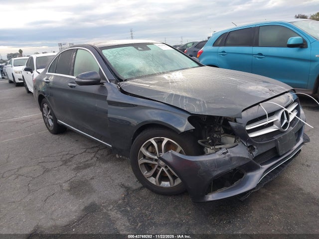 Aukcja sprzedaży 2016 Mercedes-benz C 300 4matic/luxury 4matic/sport 4matic, vin: 55SWF4KB8GU137728, numer aukcji: 43769282
