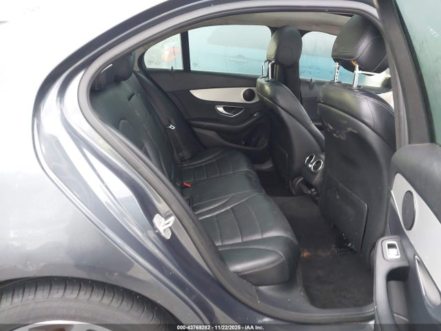 Aukcja sprzedaży 2016 Mercedes-benz C 300 4matic/luxury 4matic/sport 4matic, vin: 55SWF4KB8GU137728, numer aukcji: 43769282