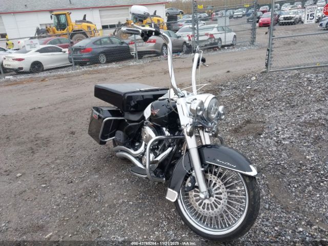 2010 HARLEY-DAVIDSON FLHR 1HD1FB412AB656755