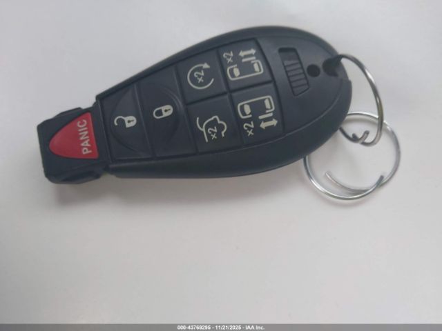 2014 CHRYSLER TOWN & COUNTRY 2C4RC1CG4ER225094 Photo 10