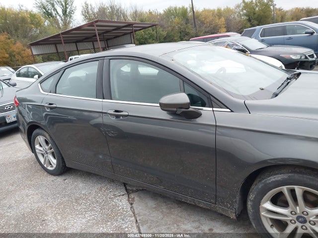 Ford Fusion 2018 3FA6P0HD0JR109594 Image 13