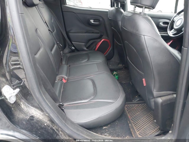 ZACCJBCT1FPB35003 Jeep Renegade Trailhawk
