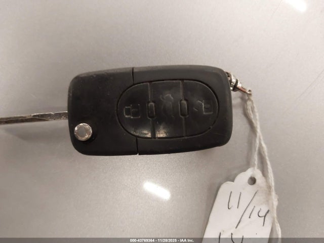 2001 AUDI TT TRUWT28N811036808 Photo 10