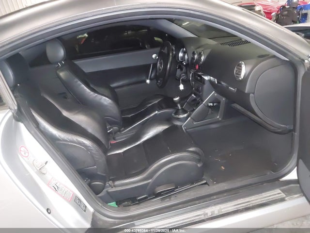 2001 AUDI TT TRUWT28N811036808 Photo 4