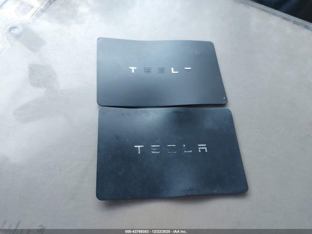 2019 TESLA MODEL 3 5YJ3E1EA6KF323947 Photo 10
