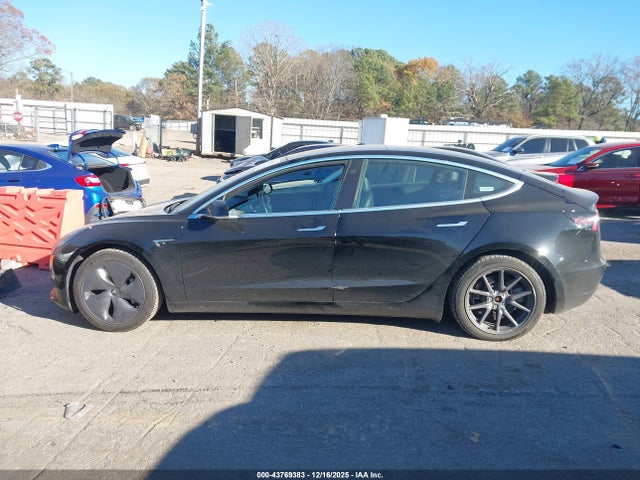 Tesla Model 3 Long Range/mid Range/standard Range/standard Range Plus 2019 5YJ3E1EA6KF323947 Image 14