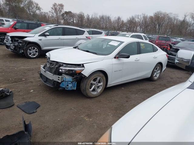 Chevrolet Malibu 1fl 2017 1G1ZC5ST2HF252532 Image 2