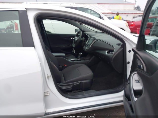 Chevrolet Malibu 1fl 2017 1G1ZC5ST2HF252532 Image 5