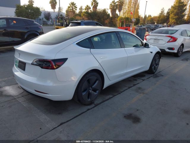2019 TESLA MODEL 3 5YJ3E1EA8KF401614 Photo 3