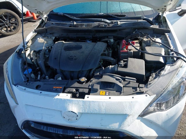 3MYDLBYV1HY157219 Toyota YARIS IA