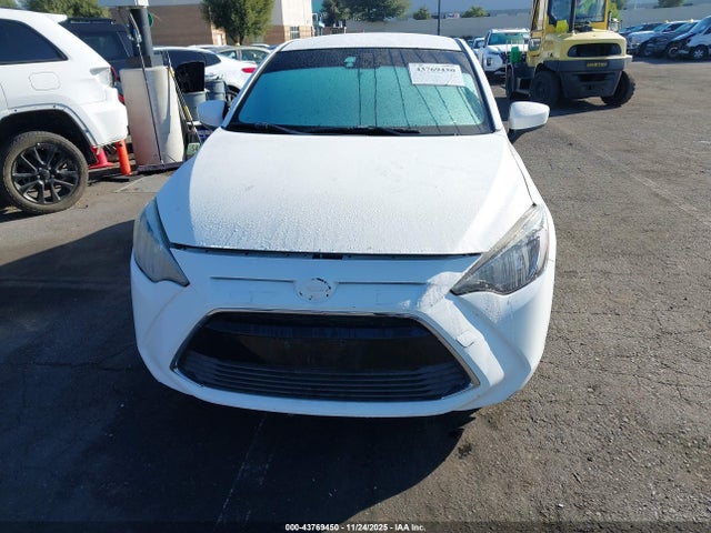 3MYDLBYV1HY157219 Toyota YARIS IA