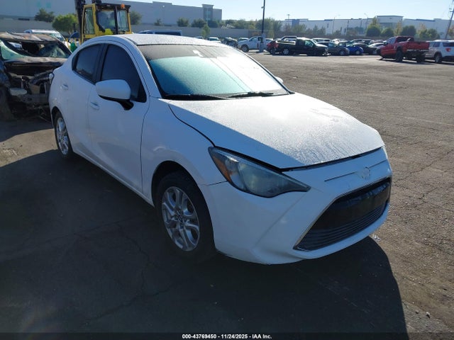 3MYDLBYV1HY157219 Toyota YARIS IA