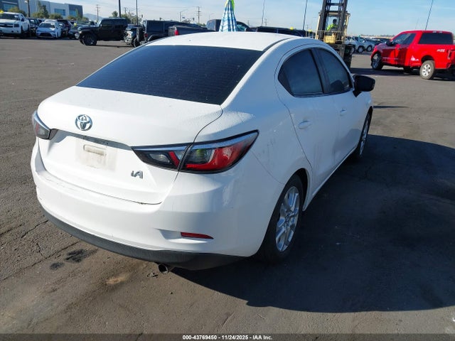 3MYDLBYV1HY157219 Toyota YARIS IA