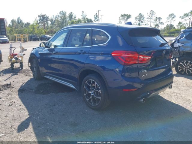2021 BMW X1 WBXJG7C05M5S36403 Photo 2