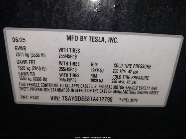 2026 TESLA MODEL Y 7SAYGDEE8TA412795 Photo 8