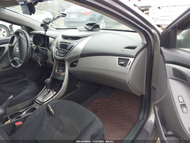 2013 HYUNDAI ELANTRA 5NPDH4AE4DH357508 Photo 4