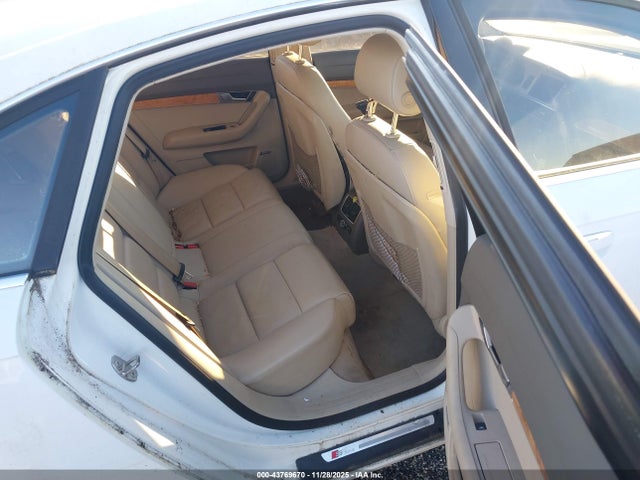 2011 AUDI A6 WAUKGAFB0BN009397 Photo 7