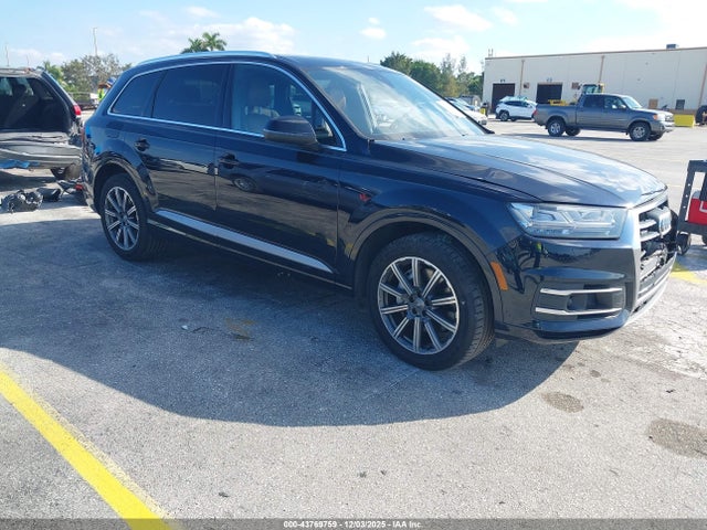 2017 AUDI Q7 WA1LAAF71HD008904 Photo 0