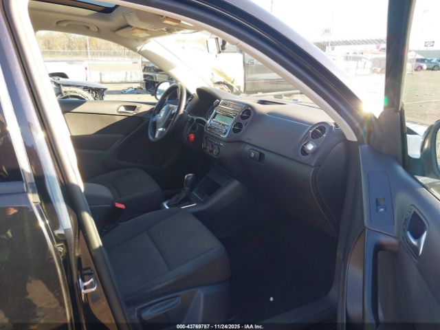 2013 VOLKSWAGEN TIGUAN WVGBV7AX5DW530235 Photo 4