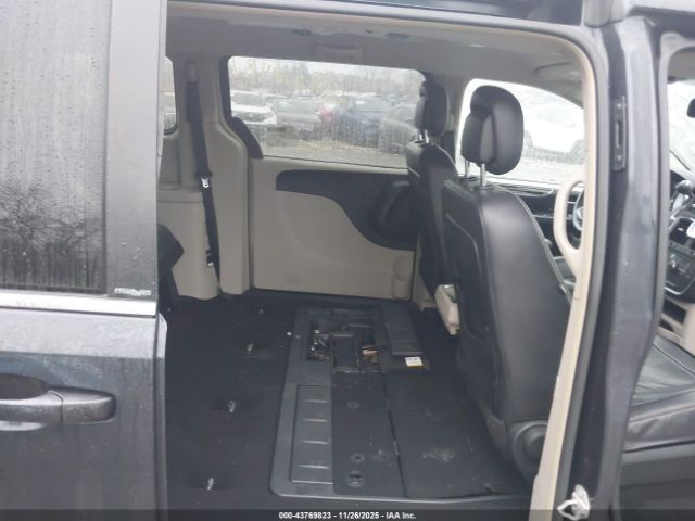 2014 CHRYSLER TOWN & COUNTRY 2C4RC1BG7ER176457 Photo 7