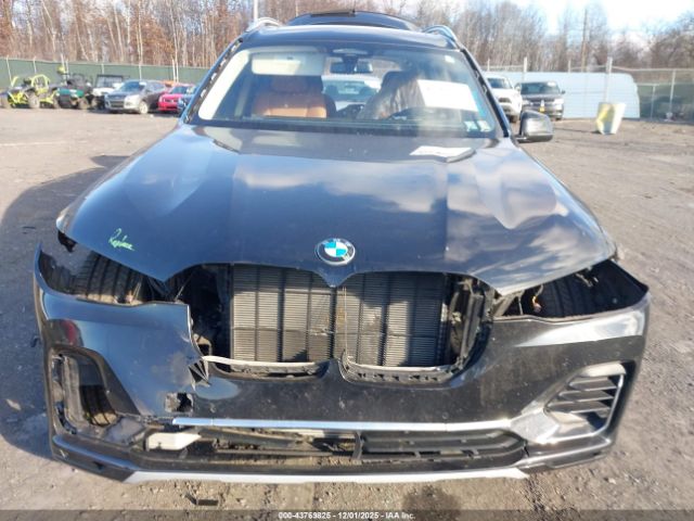 2022 BMW X7 5UXCW2C04N9M81391 Photo 5